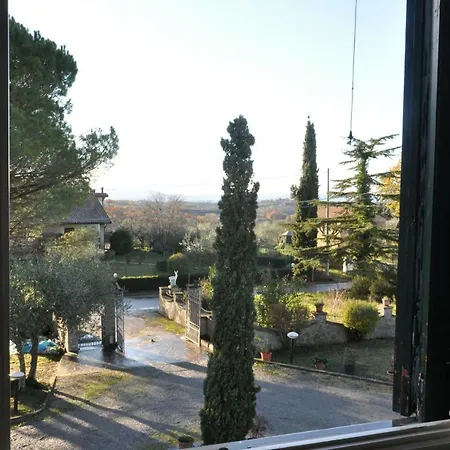 Onorina * Κορτόνα